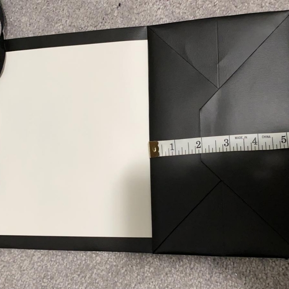 Gucci  bag - Picture 3 of 3